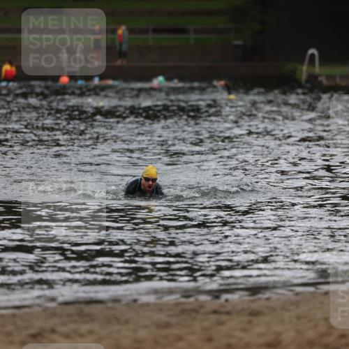 13.09.2026 - Stadtparktriathlon Mo-Foto http://msf.ph/oto/10245238 13.09.2026 12:29:39 Schwimmen 1224 meine-sportfotos.de