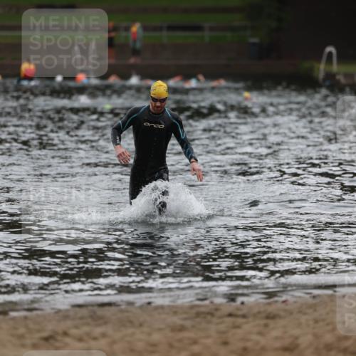 13.09.2026 - Stadtparktriathlon Mo-Foto http://msf.ph/oto/10245251 13.09.2026 12:29:43 Schwimmen 1224 meine-sportfotos.de