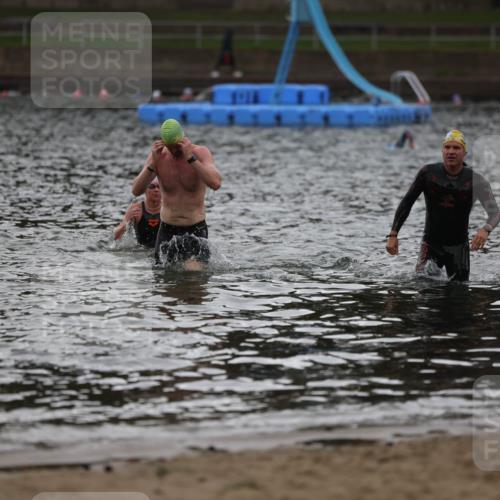 13.09.2026 - Stadtparktriathlon Mo-Foto http://msf.ph/oto/10245371 13.09.2026 12:30:32 Schwimmen 1204, 1295 meine-sportfotos.de