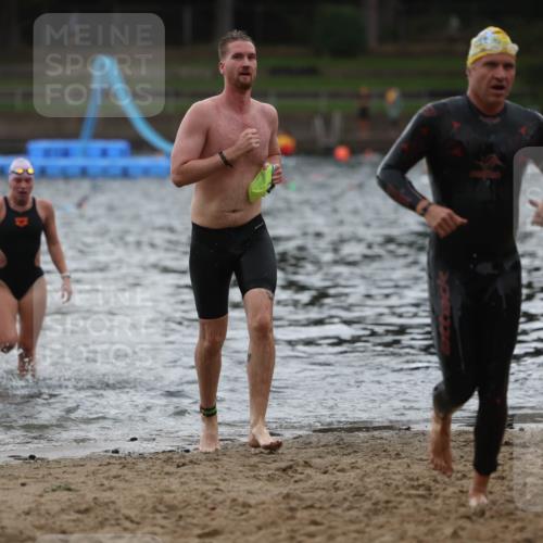 13.09.2026 - Stadtparktriathlon Mo-Foto http://msf.ph/oto/10245416 13.09.2026 12:30:42 Schwimmen 1204, 1269, 1295 meine-sportfotos.de