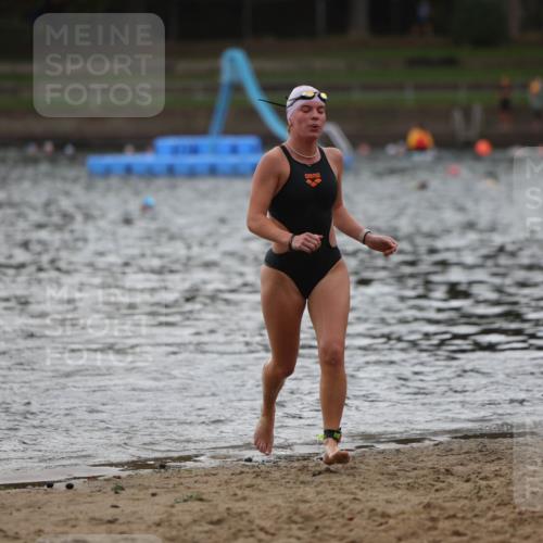 13.09.2026 - Stadtparktriathlon Mo-Foto http://msf.ph/oto/10245427 13.09.2026 12:30:45 Schwimmen 1204, 1269, 1295 meine-sportfotos.de