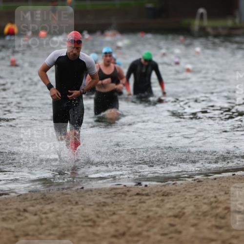 13.09.2026 - Stadtparktriathlon Mo-Foto http://msf.ph/oto/10245450 13.09.2026 12:31:14 Schwimmen 1203, 1255, 1301 meine-sportfotos.de