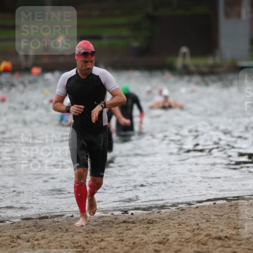 13.09.2026 - Stadtparktriathlon Mo-Foto http://msf.ph/oto/10245455 13.09.2026 12:31:16 Schwimmen 1203, 1255, 1301 meine-sportfotos.de