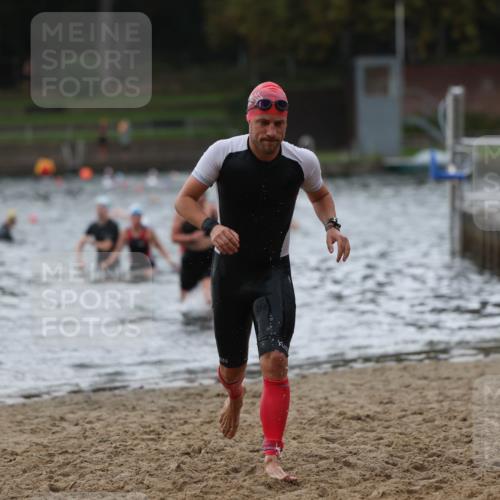 13.09.2026 - Stadtparktriathlon Mo-Foto http://msf.ph/oto/10245460 13.09.2026 12:31:18 Schwimmen 1255, 1278, 1301 meine-sportfotos.de
