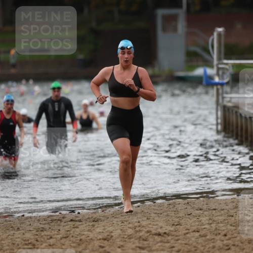 13.09.2026 - Stadtparktriathlon Mo-Foto http://msf.ph/oto/10245467 13.09.2026 12:31:24 Schwimmen 1233, 1252, 1255, 1278, 1280, 1302 meine-sportfotos.de