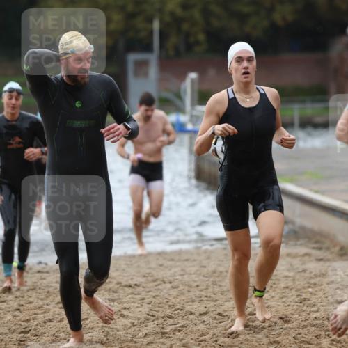 13.09.2026 - Stadtparktriathlon Mo-Foto http://msf.ph/oto/10245538 13.09.2026 12:31:43 Schwimmen 1193, 1247, 1248, 1254, 1256, 1267, 1270, 1272, 1274, 1285 meine-sportfotos.de