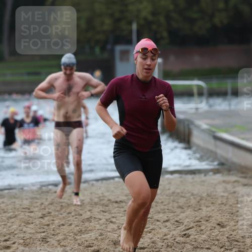 13.09.2026 - Stadtparktriathlon Mo-Foto http://msf.ph/oto/10245589 13.09.2026 12:31:56 Schwimmen 1194, 1202, 1232, 1250, 1265, 1272 meine-sportfotos.de