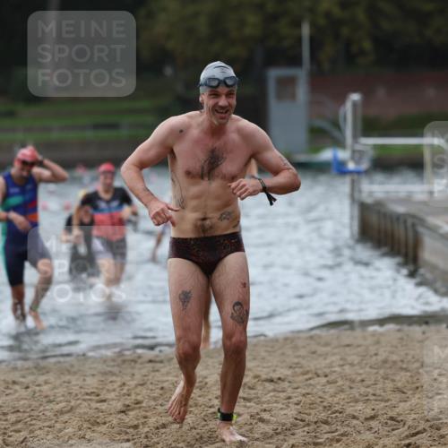 13.09.2026 - Stadtparktriathlon Mo-Foto http://msf.ph/oto/10245594 13.09.2026 12:31:58 Schwimmen 1194, 1202, 1208, 1232, 1250, 1265, 1272, 1299 meine-sportfotos.de