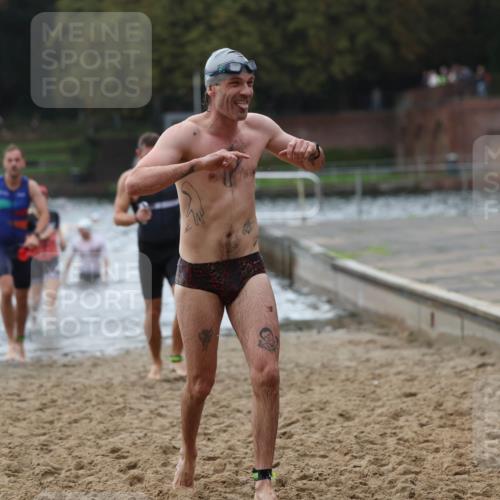 13.09.2026 - Stadtparktriathlon Mo-Foto http://msf.ph/oto/10245599 13.09.2026 12:31:59 Schwimmen 1194, 1202, 1208, 1232, 1250, 1265, 1272, 1299 meine-sportfotos.de