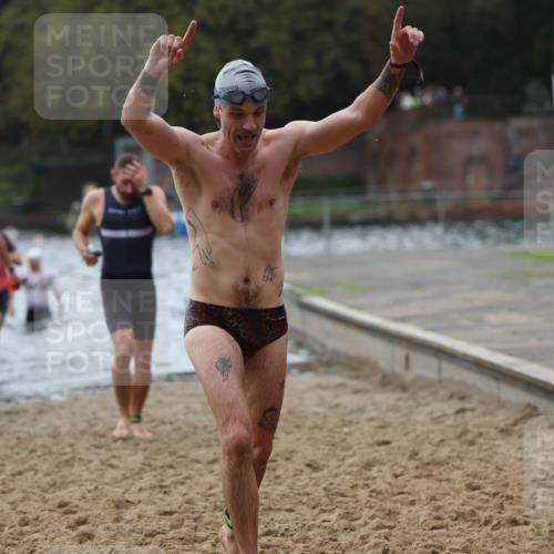 13.09.2026 - Stadtparktriathlon Mo-Foto http://msf.ph/oto/10245601 13.09.2026 12:31:59 Schwimmen 1194, 1202, 1208, 1232, 1250, 1265, 1272, 1299 meine-sportfotos.de