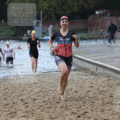 13.09.2026 - Stadtparktriathlon Mo-Foto http://msf.ph/oto/10245623 13.09.2026 12:32:04 Schwimmen 1189, 1194, 1202, 1208, 1232, 1250, 1251, 1299 meine-sportfotos.de