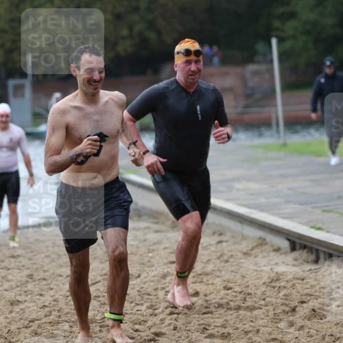 13.09.2026 - Stadtparktriathlon Mo-Foto http://msf.ph/oto/10245650 13.09.2026 12:32:11 Schwimmen 1189, 1208, 1232, 1251, 1294, 1299 meine-sportfotos.de