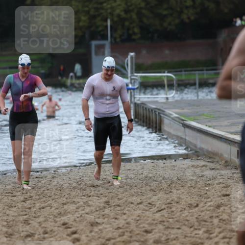 13.09.2026 - Stadtparktriathlon Mo-Foto http://msf.ph/oto/10245656 13.09.2026 12:32:12 Schwimmen 1189, 1208, 1232, 1251, 1294, 1299 meine-sportfotos.de