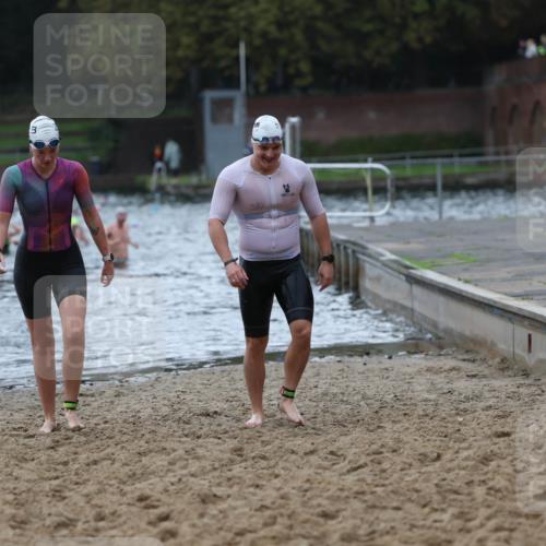 13.09.2026 - Stadtparktriathlon Mo-Foto http://msf.ph/oto/10245659 13.09.2026 12:32:13 Schwimmen 1189, 1208, 1232, 1251, 1294, 1299 meine-sportfotos.de