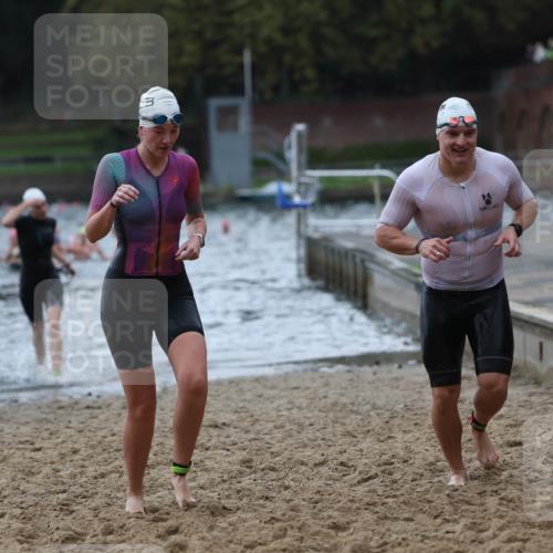 13.09.2026 - Stadtparktriathlon Mo-Foto http://msf.ph/oto/10245667 13.09.2026 12:32:14 Schwimmen 1189, 1208, 1251, 1294, 1299 meine-sportfotos.de