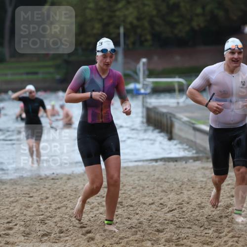 13.09.2026 - Stadtparktriathlon Mo-Foto http://msf.ph/oto/10245669 13.09.2026 12:32:15 Schwimmen 1189, 1208, 1251, 1273, 1294, 1299 meine-sportfotos.de