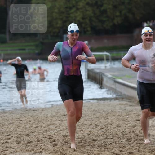 13.09.2026 - Stadtparktriathlon Mo-Foto http://msf.ph/oto/10245670 13.09.2026 12:32:15 Schwimmen 1189, 1208, 1251, 1273, 1294, 1299 meine-sportfotos.de