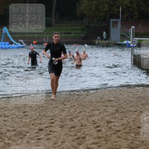 13.09.2026 - Stadtparktriathlon Mo-Foto http://msf.ph/oto/10245676 13.09.2026 12:32:17 Schwimmen 1189, 1251, 1273, 1294 meine-sportfotos.de