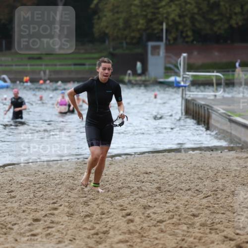 13.09.2026 - Stadtparktriathlon Mo-Foto http://msf.ph/oto/10245681 13.09.2026 12:32:18 Schwimmen 1189, 1251, 1273, 1294 meine-sportfotos.de