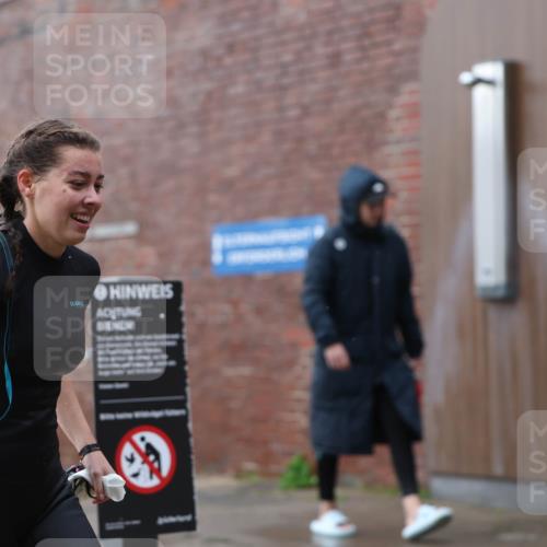 13.09.2026 - Stadtparktriathlon Mo-Foto http://msf.ph/oto/10245698 13.09.2026 12:32:22 Schwimmen 1241, 1263, 1273, 1294, 1298 meine-sportfotos.de