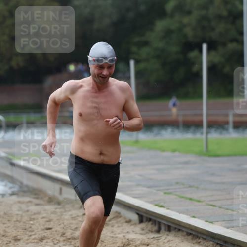 13.09.2026 - Stadtparktriathlon Mo-Foto http://msf.ph/oto/10245705 13.09.2026 12:32:30 Schwimmen 1205, 1216, 1241, 1263, 1273, 1298 meine-sportfotos.de