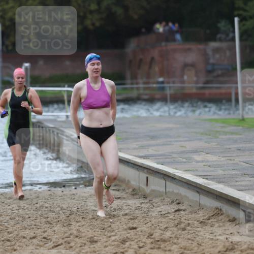 13.09.2026 - Stadtparktriathlon Mo-Foto http://msf.ph/oto/10245713 13.09.2026 12:32:32 Schwimmen 1198, 1205, 1216, 1241, 1263, 1273, 1298 meine-sportfotos.de