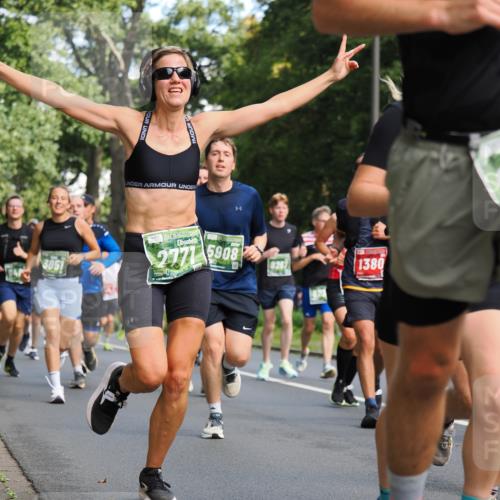 13.09.2026 - 21. swb-Marathon Bremen TobiasT http://msf.ph/oto/10245720 13.09.2026 11:58:38 Laufen 3051, 1832567, 2771, 5908, 1380 meine-sportfotos.de