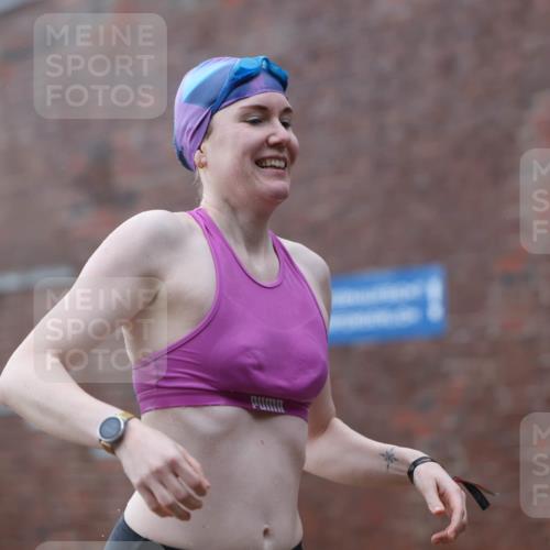 13.09.2026 - Stadtparktriathlon Mo-Foto http://msf.ph/oto/10245728 13.09.2026 12:32:35 Schwimmen 1198, 1205, 1216, 1241, 1263, 1298 meine-sportfotos.de