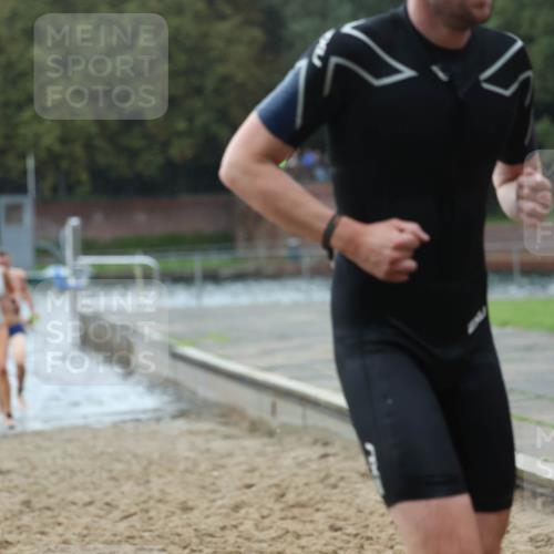 13.09.2026 - Stadtparktriathlon Mo-Foto http://msf.ph/oto/10245732 13.09.2026 12:32:37 Schwimmen 1198, 1205, 1214, 1216, 1241, 1263, 1282, 1298 meine-sportfotos.de