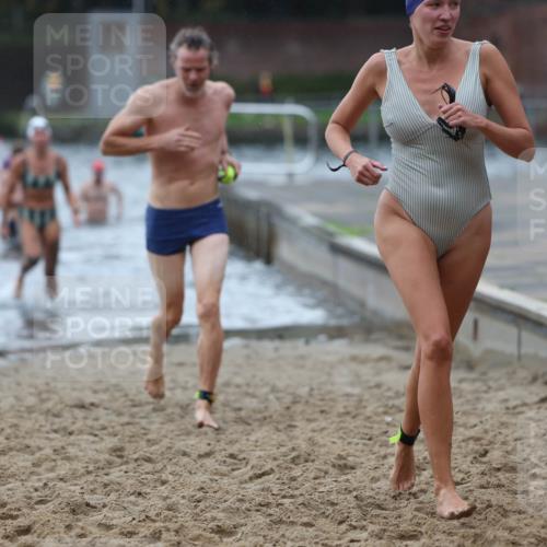 13.09.2026 - Stadtparktriathlon Mo-Foto http://msf.ph/oto/10245735 13.09.2026 12:32:40 Schwimmen 1192, 1198, 1205, 1214, 1216, 1231, 1282, 1298 meine-sportfotos.de