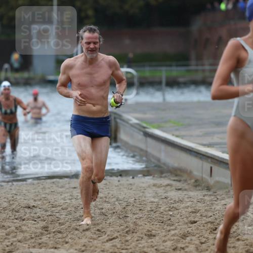 13.09.2026 - Stadtparktriathlon Mo-Foto http://msf.ph/oto/10245737 13.09.2026 12:32:40 Schwimmen 1192, 1198, 1205, 1214, 1216, 1231, 1282, 1298 meine-sportfotos.de