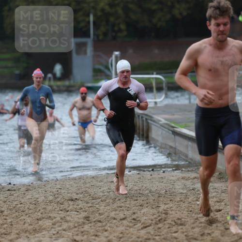 13.09.2026 - Stadtparktriathlon Mo-Foto http://msf.ph/oto/10245769 13.09.2026 12:32:50 Schwimmen 1192, 1198, 1200, 1214, 1228, 1231, 1282, 1306 meine-sportfotos.de