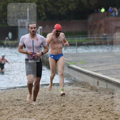 13.09.2026 - Stadtparktriathlon Mo-Foto http://msf.ph/oto/10245799 13.09.2026 12:32:57 Schwimmen 1192, 1200, 1228, 1231, 1260, 1268, 1286, 1306 meine-sportfotos.de