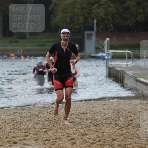13.09.2026 - Stadtparktriathlon Mo-Foto http://msf.ph/oto/10245812 13.09.2026 12:32:59 Schwimmen 1200, 1228, 1260, 1268, 1286, 1306 meine-sportfotos.de