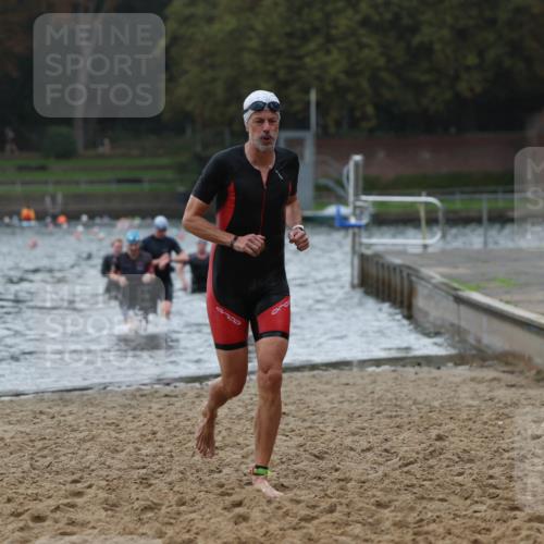 13.09.2026 - Stadtparktriathlon Mo-Foto http://msf.ph/oto/10245815 13.09.2026 12:33:00 Schwimmen 1200, 1228, 1260, 1268, 1286, 1306 meine-sportfotos.de