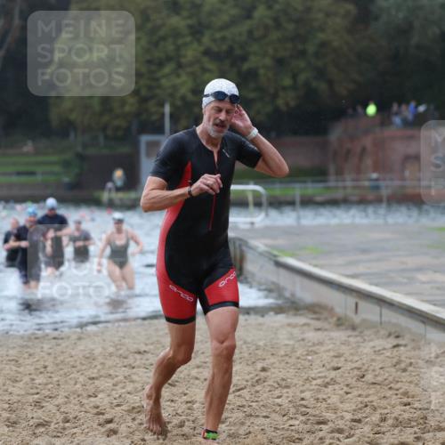13.09.2026 - Stadtparktriathlon Mo-Foto http://msf.ph/oto/10245819 13.09.2026 12:33:01 Schwimmen 1200, 1228, 1260, 1268, 1286, 1306 meine-sportfotos.de