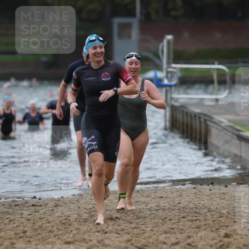 13.09.2026 - Stadtparktriathlon Mo-Foto http://msf.ph/oto/10245831 13.09.2026 12:33:05 Schwimmen 1228, 1260, 1268, 1286, 1291, 1297 meine-sportfotos.de