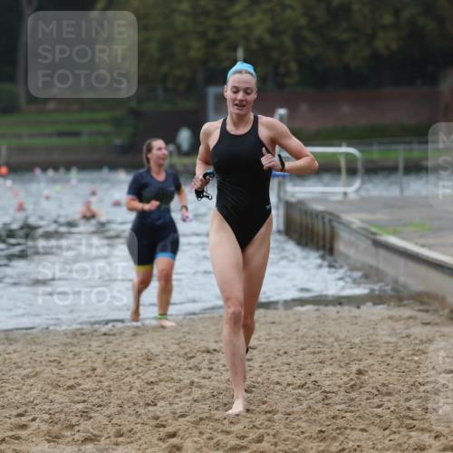 13.09.2026 - Stadtparktriathlon Mo-Foto http://msf.ph/oto/10245870 13.09.2026 12:33:20 Schwimmen 1225, 1262, 1291, 1297 meine-sportfotos.de