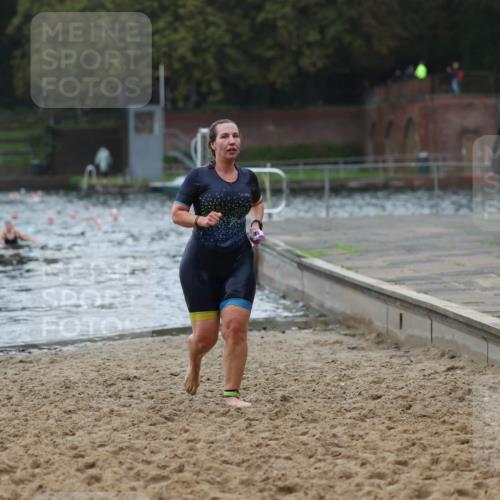 13.09.2026 - Stadtparktriathlon Mo-Foto http://msf.ph/oto/10245878 13.09.2026 12:33:22 Schwimmen 1225, 1262, 1291 meine-sportfotos.de