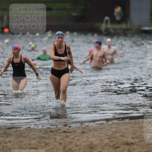 13.09.2026 - Stadtparktriathlon Mo-Foto http://msf.ph/oto/10245885 13.09.2026 12:33:41 Schwimmen 1220, 1221, 1283, 1287, 1307 meine-sportfotos.de