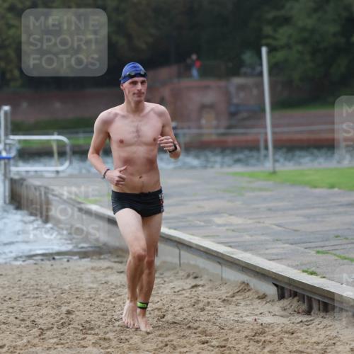 13.09.2026 - Stadtparktriathlon Mo-Foto http://msf.ph/oto/10245934 13.09.2026 12:33:56 Schwimmen 1217, 1221, 1249, 1264, 1271, 1275, 1281, 1283 meine-sportfotos.de