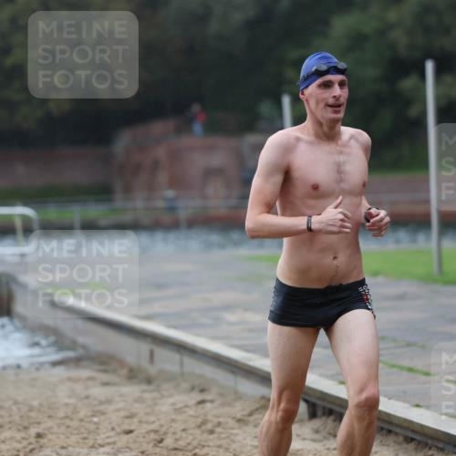 13.09.2026 - Stadtparktriathlon Mo-Foto http://msf.ph/oto/10245939 13.09.2026 12:33:57 Schwimmen 1217, 1221, 1249, 1264, 1271, 1275, 1281, 1283 meine-sportfotos.de