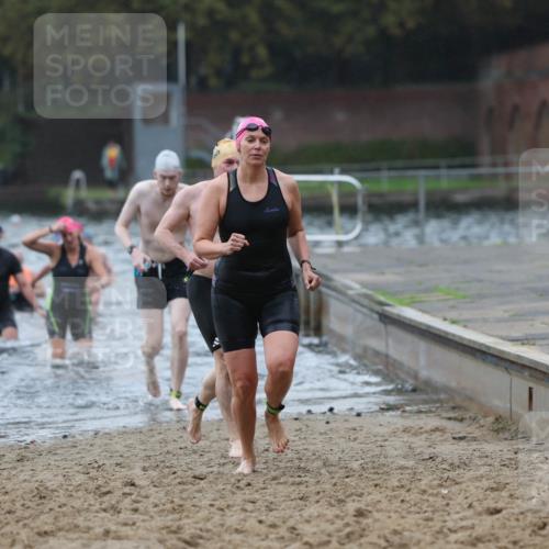 13.09.2026 - Stadtparktriathlon Mo-Foto http://msf.ph/oto/10245946 13.09.2026 12:33:59 Schwimmen 1217, 1249, 1264, 1271, 1275, 1281 meine-sportfotos.de
