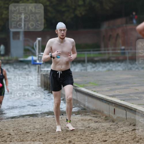 13.09.2026 - Stadtparktriathlon Mo-Foto http://msf.ph/oto/10245951 13.09.2026 12:34:02 Schwimmen 1249, 1264, 1271, 1275, 1281, 1293 meine-sportfotos.de