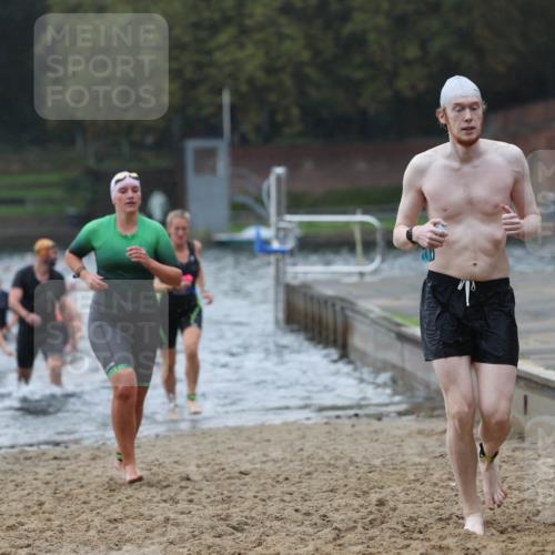13.09.2026 - Stadtparktriathlon Mo-Foto http://msf.ph/oto/10245958 13.09.2026 12:34:03 Schwimmen 1243, 1249, 1264, 1271, 1275, 1276, 1281, 1293 meine-sportfotos.de