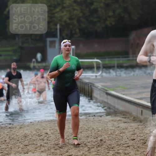 13.09.2026 - Stadtparktriathlon Mo-Foto http://msf.ph/oto/10245962 13.09.2026 12:34:04 Schwimmen 1243, 1249, 1264, 1271, 1275, 1276, 1281, 1293 meine-sportfotos.de