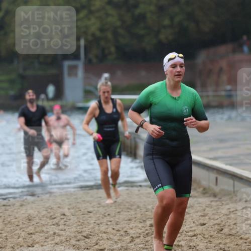13.09.2026 - Stadtparktriathlon Mo-Foto http://msf.ph/oto/10245968 13.09.2026 12:34:05 Schwimmen 1243, 1249, 1264, 1271, 1275, 1276, 1281, 1293 meine-sportfotos.de