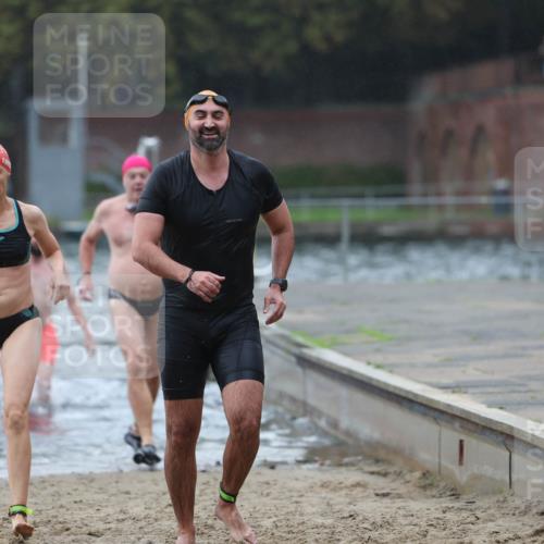 13.09.2026 - Stadtparktriathlon Mo-Foto http://msf.ph/oto/10245998 13.09.2026 12:34:12 Schwimmen 1195, 1226, 1243, 1245, 1275, 1276, 1293 meine-sportfotos.de