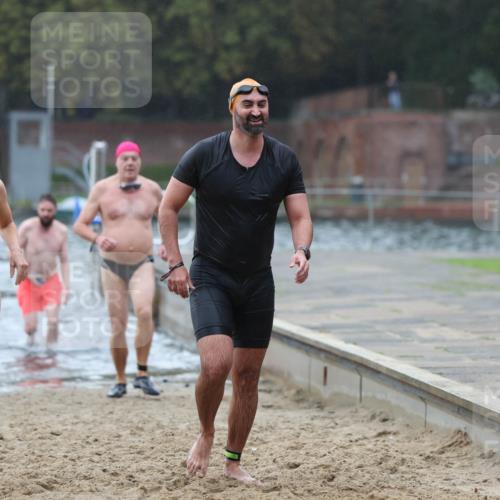 13.09.2026 - Stadtparktriathlon Mo-Foto http://msf.ph/oto/10246007 13.09.2026 12:34:13 Schwimmen 1195, 1226, 1243, 1245, 1275, 1276, 1293 meine-sportfotos.de