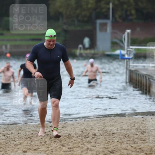 13.09.2026 - Stadtparktriathlon Mo-Foto http://msf.ph/oto/10246049 13.09.2026 12:34:21 Schwimmen 1191, 1195, 1196, 1226, 1243, 1244, 1245, 1276, 1288 meine-sportfotos.de